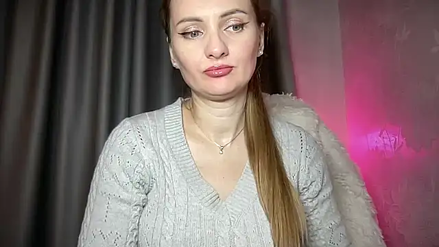 Snapshot of Viola_sweet chatting on 11/06/25, 12:22 Viola sweet online show from 11/06/25, 12:22