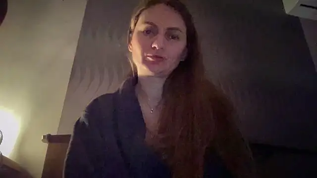 Snapshot of Viola_sweet chatting on 11/19/25, 05:07 Viola sweet online show from 11/19/25, 05:07