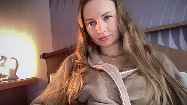 Snapshot of Viola_sweet chatting on 12/15/25, 07:45 Viola sweet online show from 12/15/25, 07:45