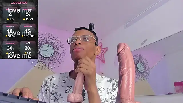 Tiffany Valentine15 online show from 11/18/25, 11:58