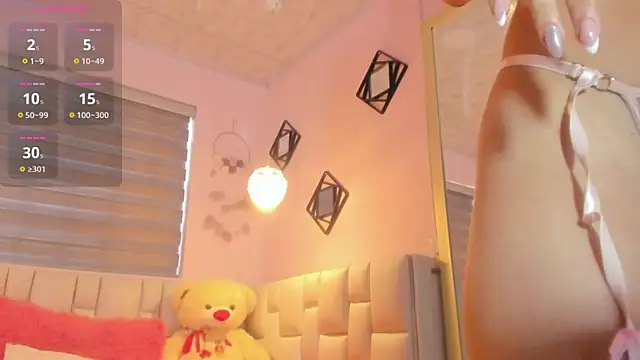 Snapshot of blair___mester chatting on 11/22/25, 01:43 blair mester online show from 11/22/25, 01:43