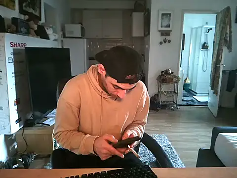 mihaimichael online show from 11/26/25, 02:18