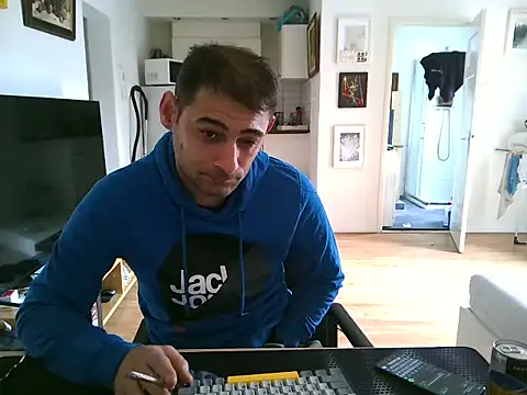 mihaimichael online show from 07/08/26, 10:53