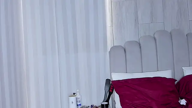 mileyerikson online show from 10/04/25, 12:58