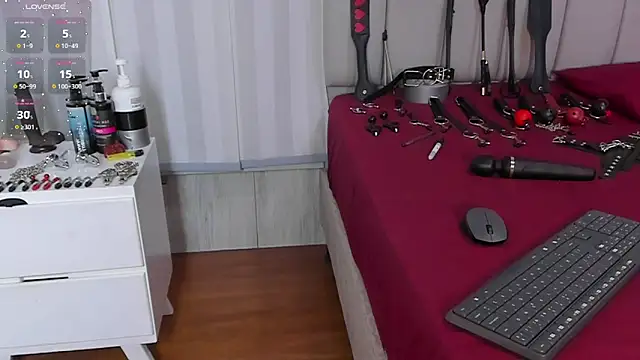 mileyerikson online show from 05/26/26, 03:24