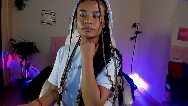 keyla roberts777 online show from 12/03/24, 08:06