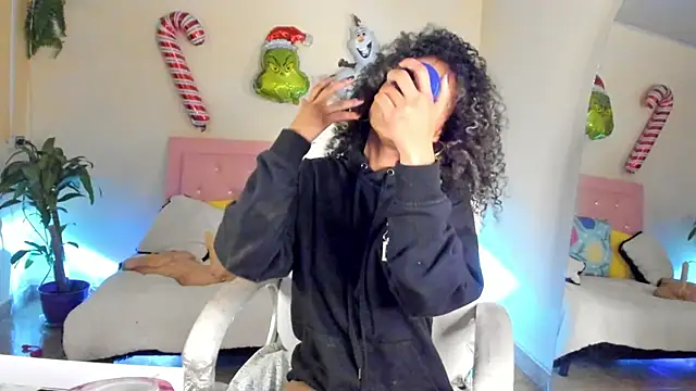 keyla roberts777 online show from 12/27/24, 08:35