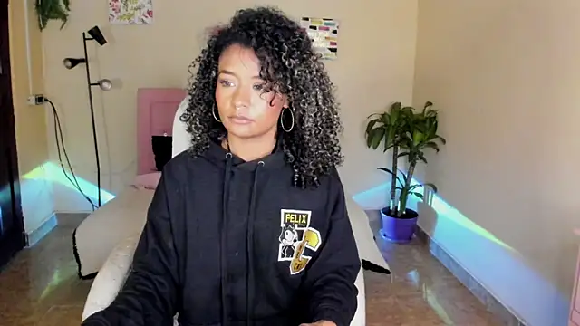 keyla roberts777 online show from 01/26/25, 02:08