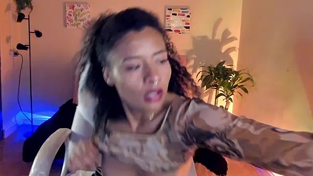 keyla roberts777 online show from 02/26/25, 11:26