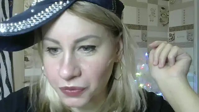 TherestlessKitty online show from 01/04/25, 06:09
