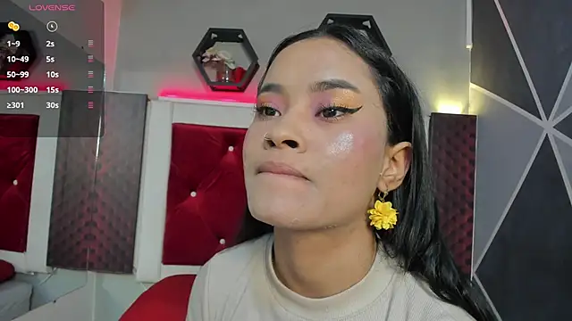 Karoll014 online show from 12/27/24, 11:39