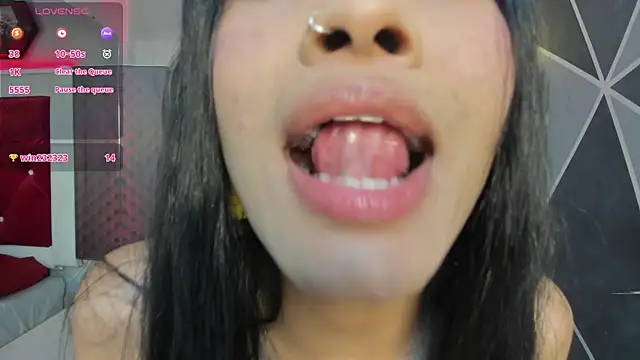 Karoll014 online show from 12/29/24, 11:40