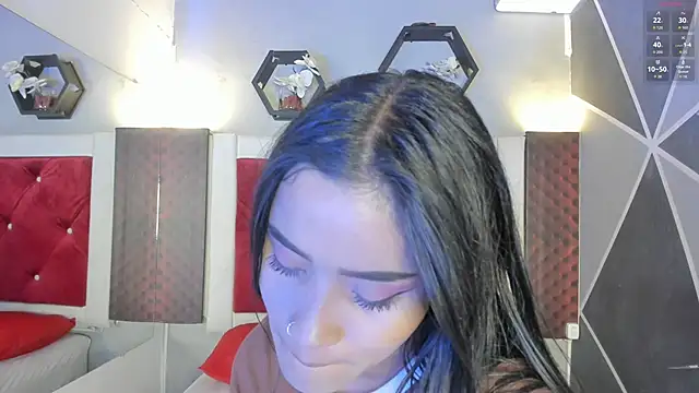 Karoll014 online show from 05/26/26, 12:12