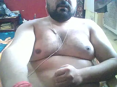 Snapshot of ARYANAVAILABLE chatting on 09/20/25, 03:29 ARYANAVAILABLE online show from 09/20/25, 03:29