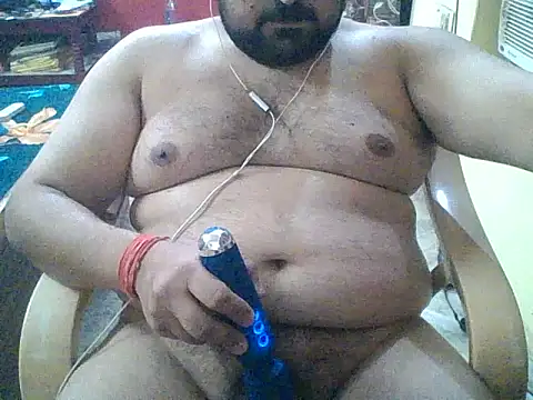 Snapshot of ARYANAVAILABLE chatting on 09/24/25, 01:25 ARYANAVAILABLE online show from 09/24/25, 01:25