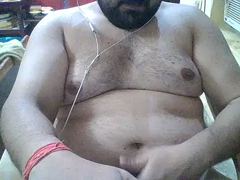 Snapshot of ARYANAVAILABLE chatting on 09/25/25, 09:29 ARYANAVAILABLE online show from 09/25/25, 09:29