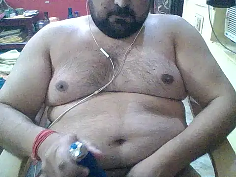 Snapshot of ARYANAVAILABLE chatting on 11/06/25, 07:59 ARYANAVAILABLE online show from 11/06/25, 07:59