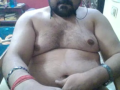 Snapshot of ARYANAVAILABLE chatting on 11/09/25, 09:02 ARYANAVAILABLE online show from 11/09/25, 09:02