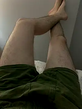 Snapshot of Erenn34 chatting on 11/30/25, 10:58 Erenn34 online show from 11/30/25, 10:58