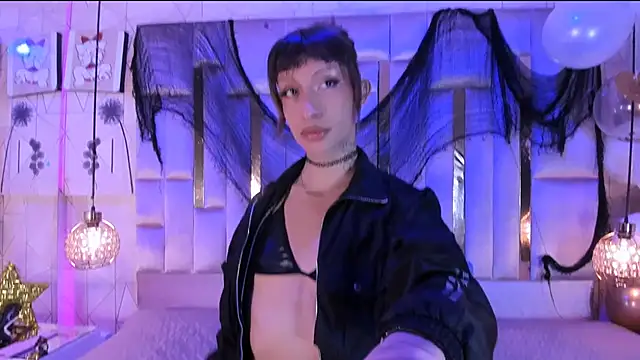 Snapshot of MadisonWood01 chatting on 12/01/25, 07:35 MadisonWood01 online show from 12/01/25, 07:35