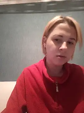 Gussie Bridie online show from 12/15/24, 03:09
