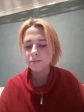 Gussie Bridie online show from 12/20/24, 03:31