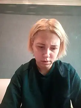 Gussie Bridie online show from 01/15/25, 08:41