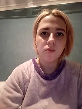 Gussie Bridie online show from 02/02/25, 02:45