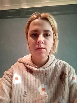 Gussie Bridie online show from 02/18/25, 07:10