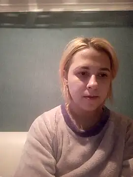Gussie Bridie online show from 02/26/25, 06:04
