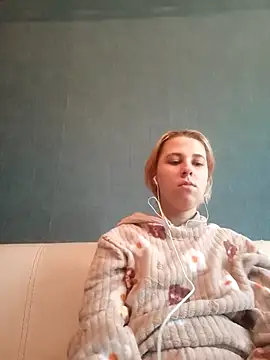 Gussie Bridie online show from 03/08/25, 03:02