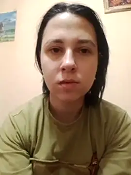 Gussie Bridie online show from 10/19/25, 05:52