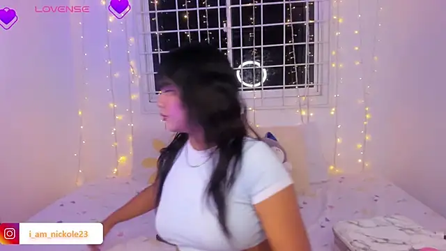 nicky peyton online show from 09/25/25, 04:05