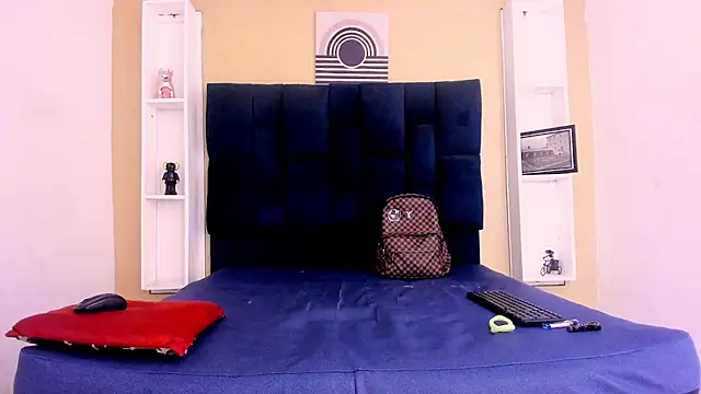 Jose Smoke online show from 02/08/25, 02:58