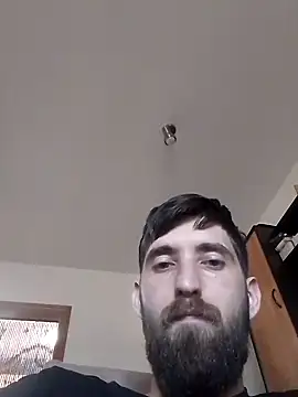 Snapshot of kevcore96 chatting on 12/31/24, 03:31 kevcore96 online show from 12/31/24, 03:31