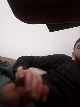 Snapshot of kevcore96 chatting on 03/16/25, 02:00 kevcore96 online show from 03/16/25, 02:00