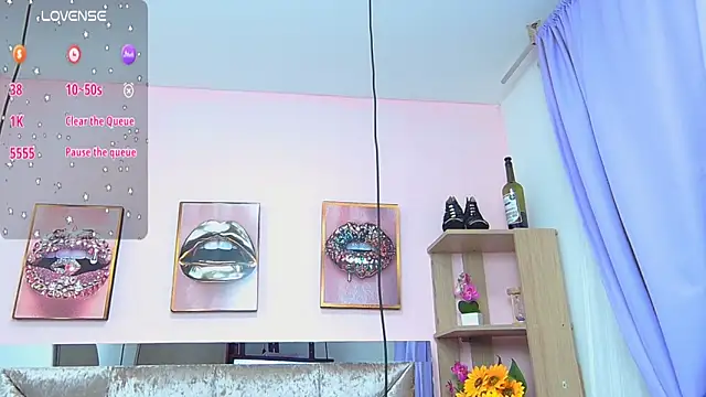 Vaioletcooper online show from 03/15/25, 04:32