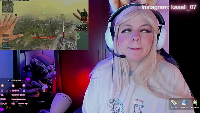 Snapshot of Irinaa_Scarlett chatting on 01/06/25, 04:26 Irinaa Scarlett online show from 01/06/25, 04:26