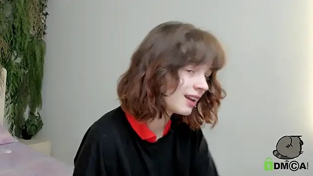 Alina Mills online show from 10/16/25, 07:42