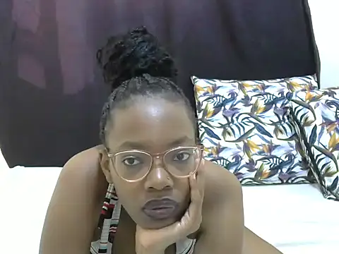  Eylah online show from 12/22/24, 10:28