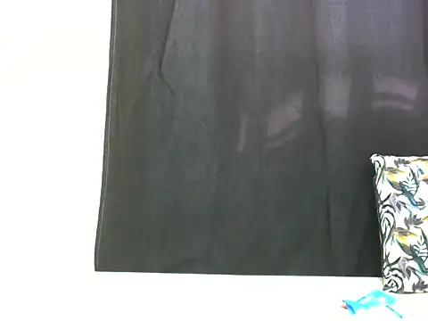  Eylah online show from 02/24/25, 08:49