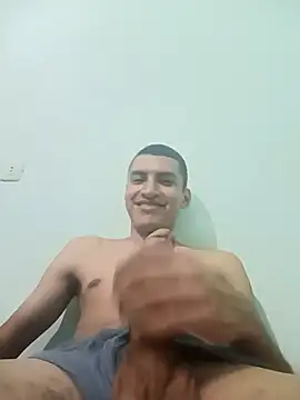 Rogersmit2 online show from 02/27/25, 05:04