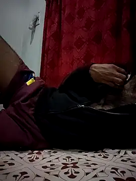 hairy gun online show from 12/19/24, 07:51