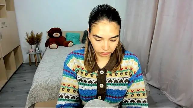 Alexa Dolly12 online show from 10/04/25, 06:00