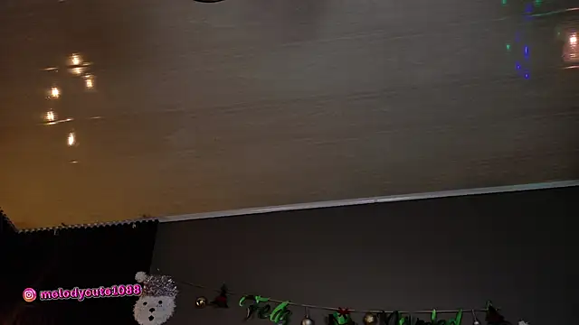 melody cute10 online show from 12/31/24, 10:45