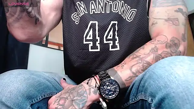 ren stipee online show from 03/07/25, 02:46