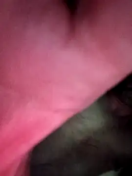 Snapshot of crazycam619 chatting on 10/24/25, 06:43 crazycam619 online show from 10/24/25, 06:43