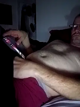 crazycam619 online show from 11/24/25, 04:23