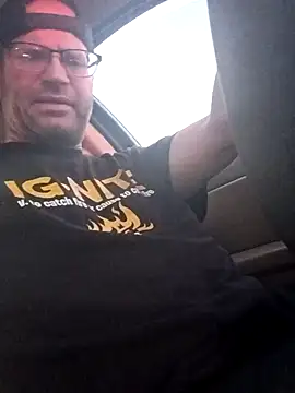 crazycam619 online show from 12/05/25, 12:30