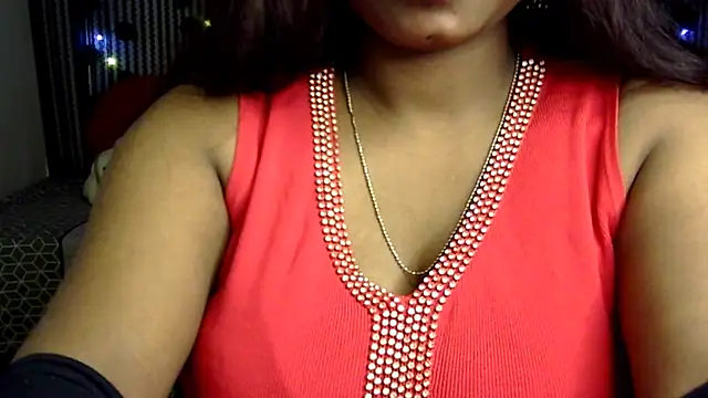 Radhika Singhaniya online show from 12/17/24, 05:26